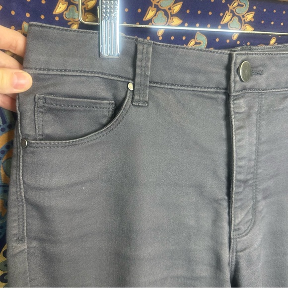 🦋5/20$🦋 Design Lab dark grey skinny jeans - Picture 4 of 13